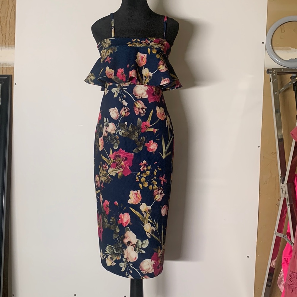 Stylish Osos women’s dress size 2